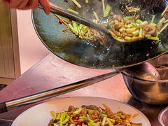 -洪霞餐馆·川菜·鲜货现炒(两江春城店)