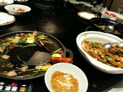 -黔蘑菇四季餐厅(观山湖店)