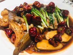 -上名堂·鱼头好吃(体育场路店)