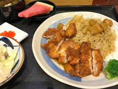 咖喱鸡排饭-石屋料理(南京西路店)