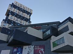 -资和信百货商场