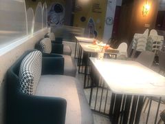 -萨卡屋亲子乐园·餐厅(龙山万物工场店)