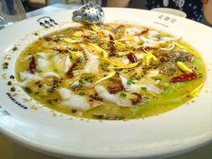 -渔语鱼酸菜鱼新川菜(来福士店)