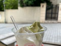 开心果牛奶双拼-神户六甲牧场(北野本店)