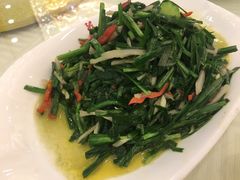 韭菜炒藕丝-怡园饭店-餐厅(四望亭店)
