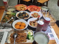 -湘下佬·老长沙吃货铺(酃湖万达店)