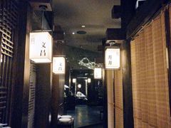 -余欢领鲜火锅(新街口店)