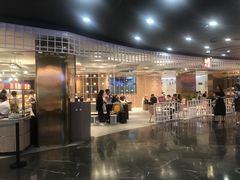 -奈雪的茶(湖滨银泰in77C区PRO店)