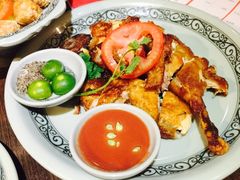-大头虾越式风味餐厅(光明广场店)