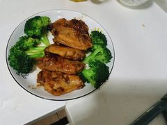 -天鹅到家·保姆月嫂育儿嫂(龙华店)