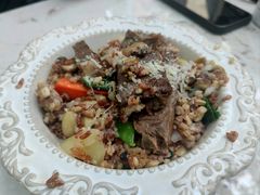 -玛格萝妮比萨屋(四平店)