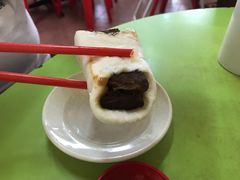 扣肉包-荣茂茶室