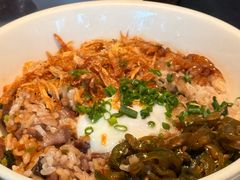 牛肝菌牛脸颊肉拌饭-胡麻(静安嘉里店)