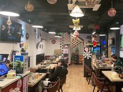 大堂-長壹旋转烤吧 农家鸡火锅