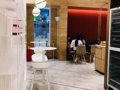 -奈雪的茶(华侨城创意园店)