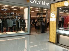 -万达广场(南昌红谷滩店)