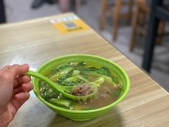 -胡记锅贴·沪上游子老鸭粉丝汤(太原路店)