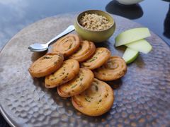 鹅肝酱葱油饼-杭州西子湖四季酒店·金沙厅