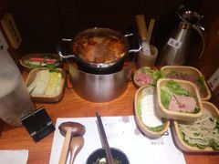 -独食火锅·半米屋台(直营总店)