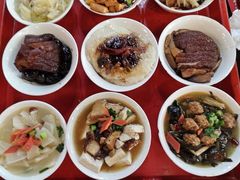 -蓝田九大碗民俗食府(蓝田店)