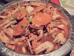 -胖哥俩肉蟹煲(济南世茂国际广场店)
