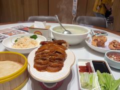 -梅利汴京烤鸭•开封豫菜地标店(东司门店)