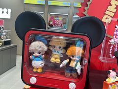 -泡泡玛特POPMART(杭州乐堤港店)