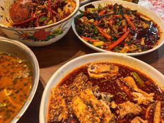 -辣螃铠盆盆蟹大排档(海昌店)