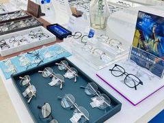 -视野联行眼镜·蔡司·尼康战略合作店(城西银泰店)