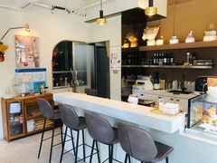 -Fridi Patisserie Cafe