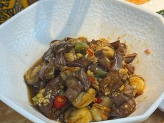 -喝丢一只鞋海鲜烧烤·海肠捞饭(东关街店)
