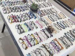 -三叶眼镜城·好视力眼镜店