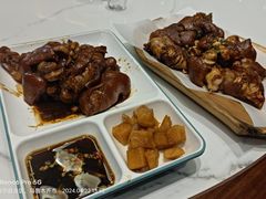 -老周家酱卤猪蹄私房菜(克拉玛依西街店)