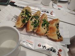脆皮大虾仁韭菜盒-海味当家·蒸锅海鲜(中山广场创始店)
