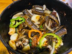 啫啫黄鳝煲-小粤楼·怀旧粤菜(万辉国际广场店)