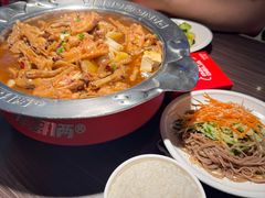 -胖哥俩肉蟹煲(富阳万达店)