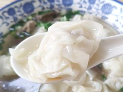 -小董骨汤馄饨店(通扬路店)