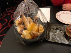 -Salon de The de Joel Robuchon(外滩18号店)