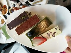 -万达文华酒店·48F云端窗景美食汇自助餐厅