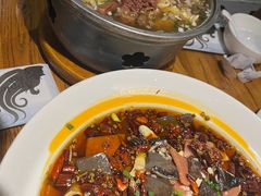 -苹果树下艺术餐厅(宋庄店)