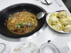 -老渔翁笨锅炖(迎宾路总店)