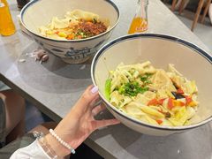素臊子油泼面-弓家大队老碗面(高新咖啡街区店)