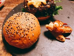 -HIGH FIVE哈福手工汉堡(桂林路店)