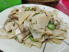 -银峰农庄·特色烧鸡·鲜无花果浸鸡