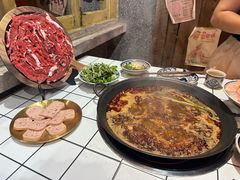 -旧街市鲜货老火锅(大光路店)