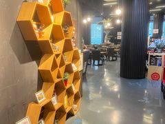 -汽车博物馆主题餐厅