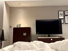 -上海龙之梦万丽酒店