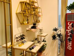 -肆兮眼镜·蔡司·徕卡战略合作店(大坪店)