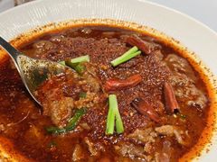 水煮牛肉-俏江南天津时尚曲艺主题餐厅(马场道店)