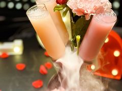 -蟹犇前•帝王蟹雪蟹(陆家嘴店)